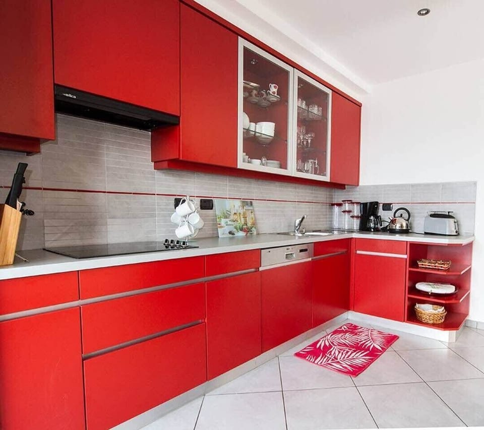 Well equipped kitchen