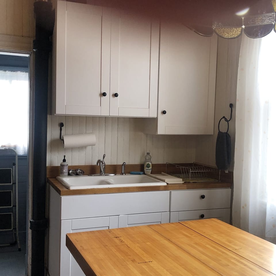 Large double sink