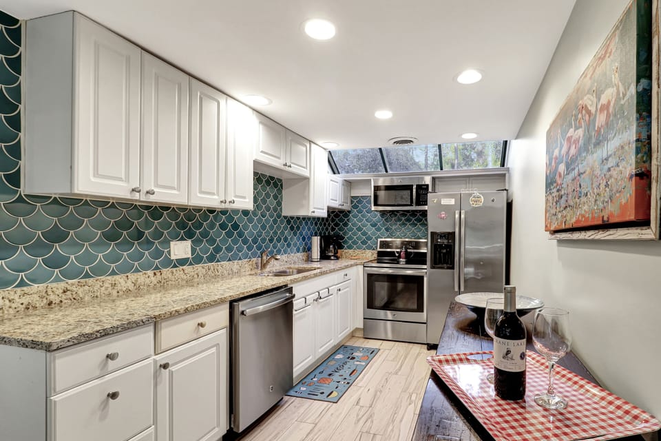 Fully equipped kitchen