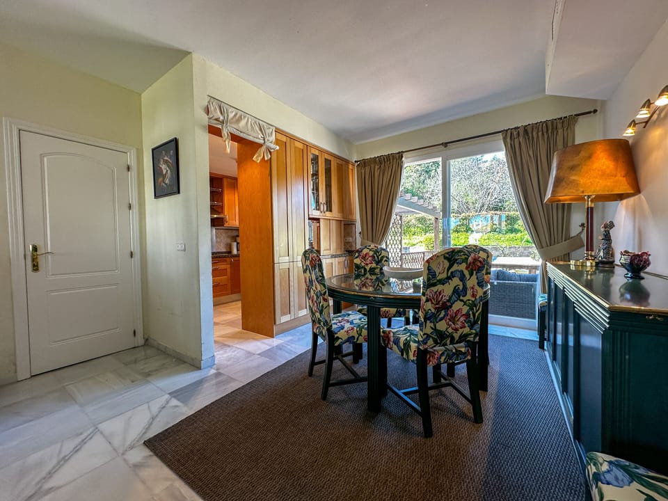 Dining room, next to back Terrace, sun in afternoon and evening 