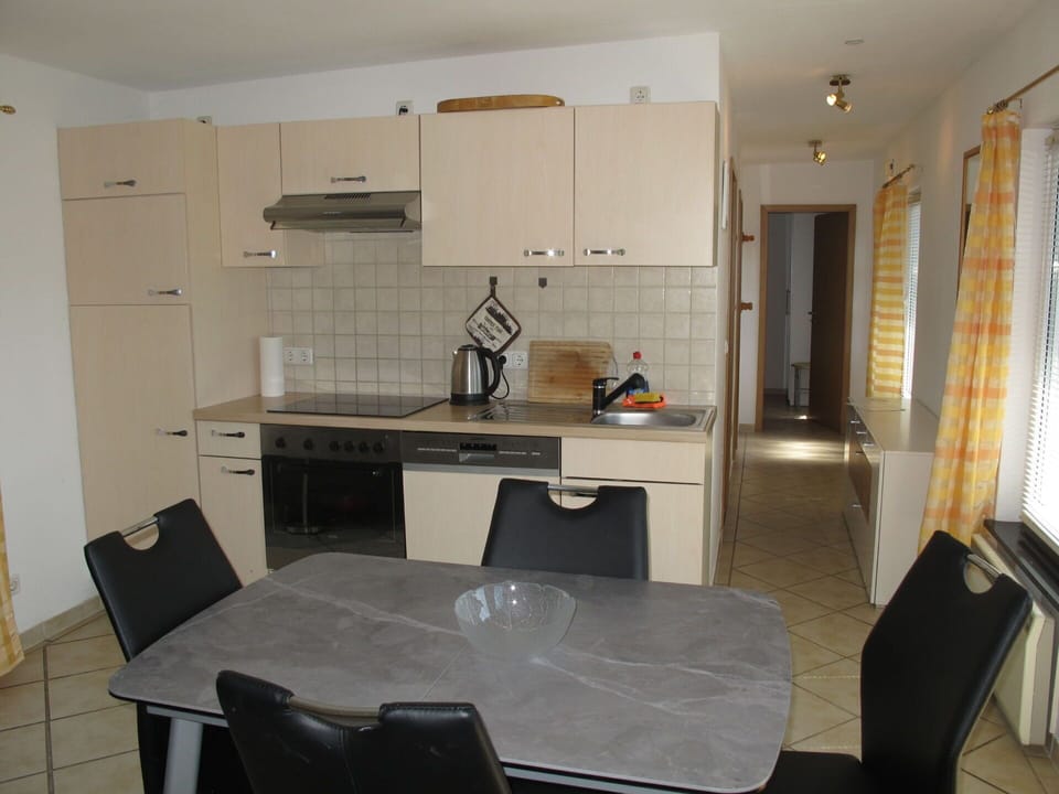 Property, Furniture, Cabinetry, Table, Building, Chair, Wood, Interior Design, Floor, Kitchen Sink