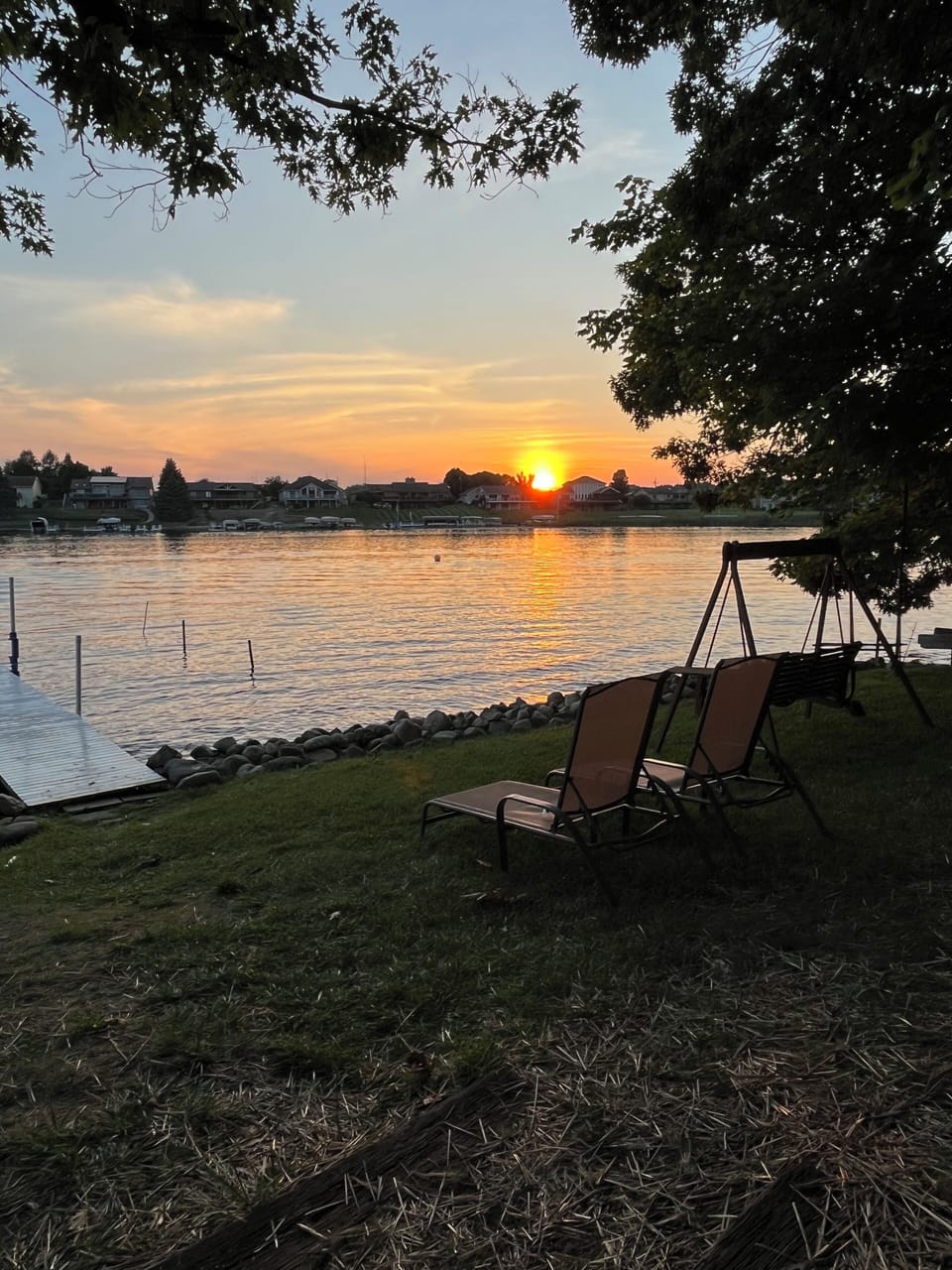Sunset views from the lakefront!