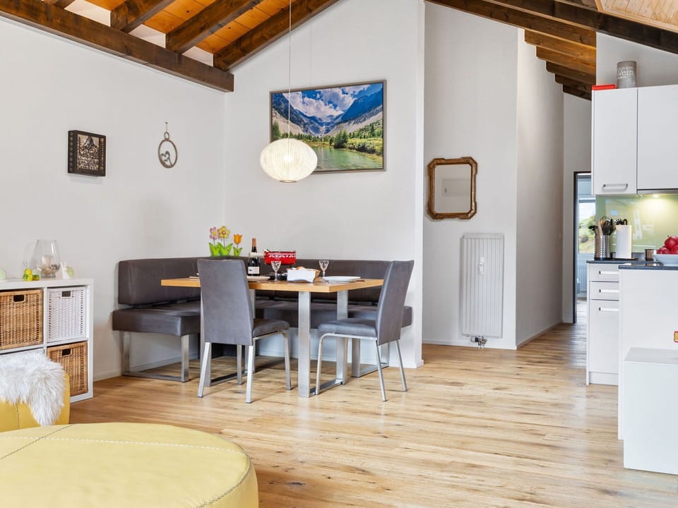 Table, Furniture, Building, Wood, Interior Design, Floor, Flooring, House, Chair, Hardwood