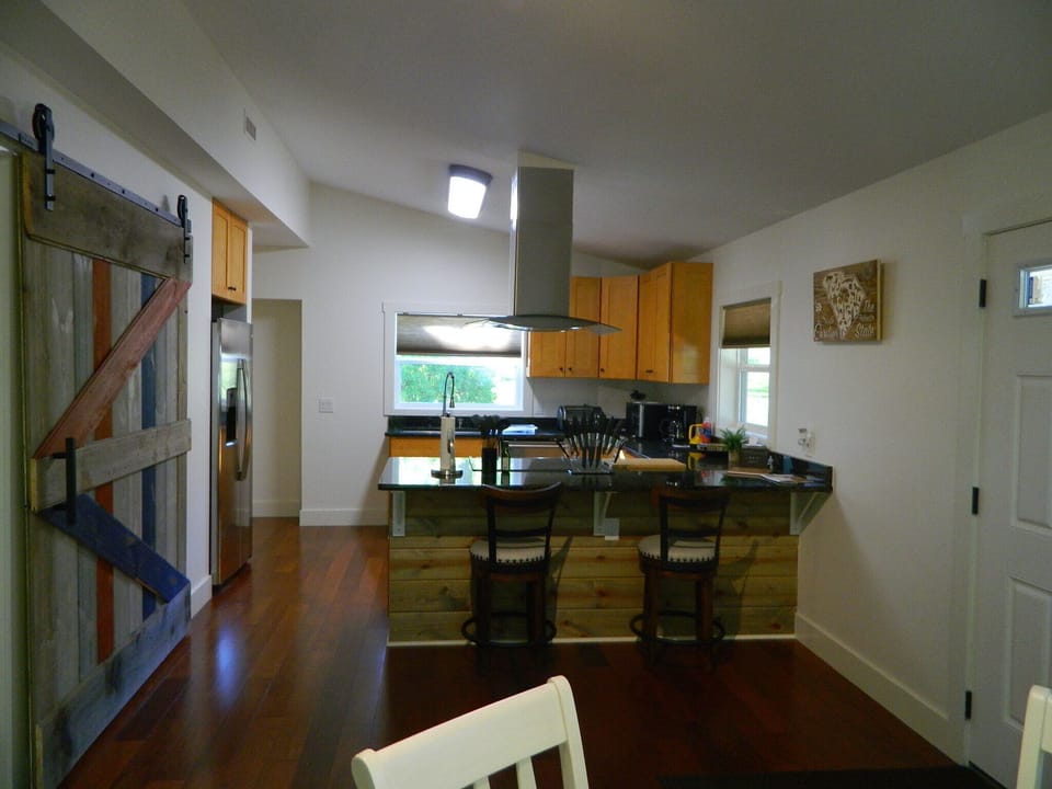 Vaulted Kitchen and dining ceiling
