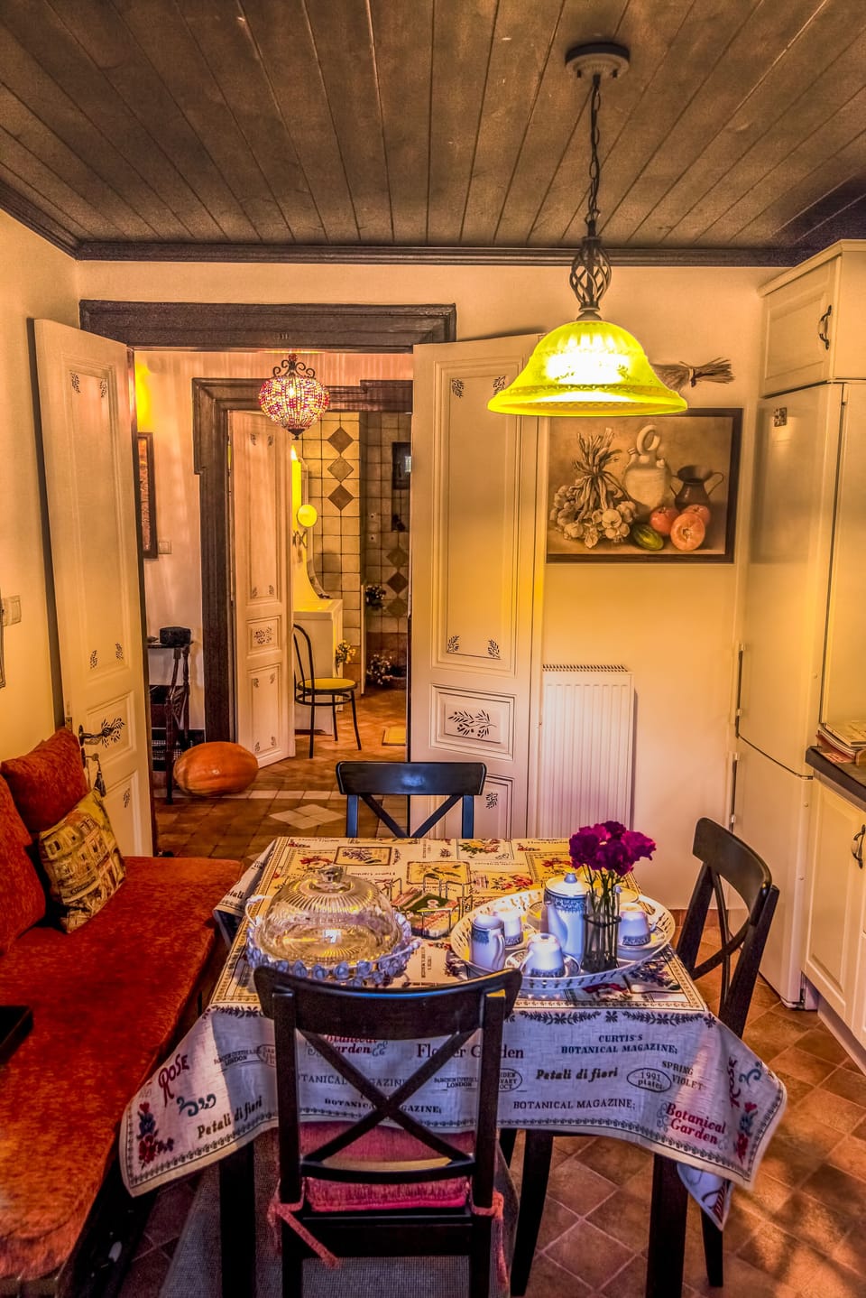 kitchen-  entrance hall -main bathroom