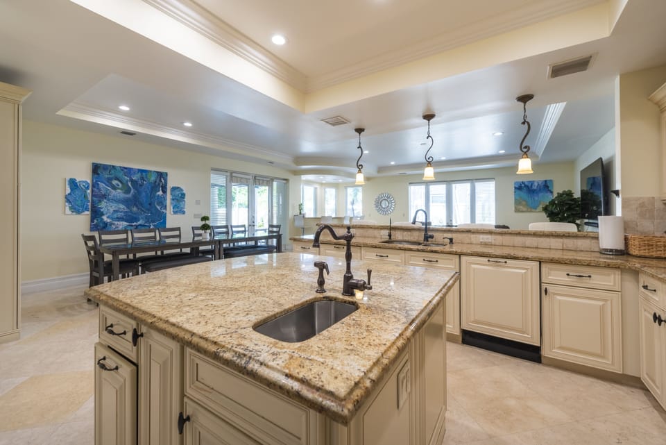 Wonderful upscale kitchen