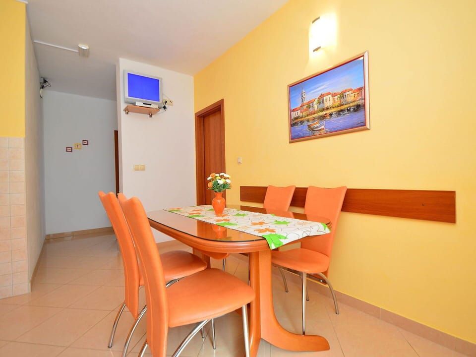 Room, Property, Furniture, Interior Design, Table, Building, Orange, Dining Room, Real Estate, House