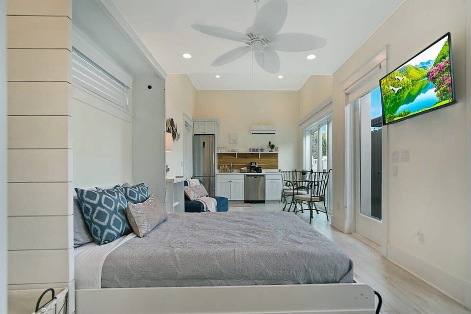 Luxurious beach living