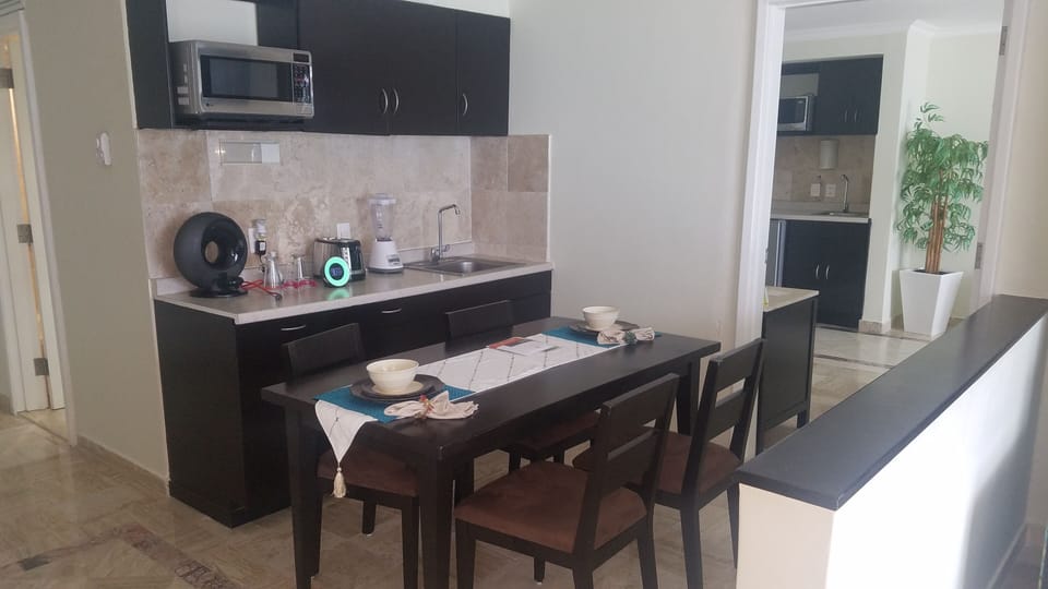 Kitchenette