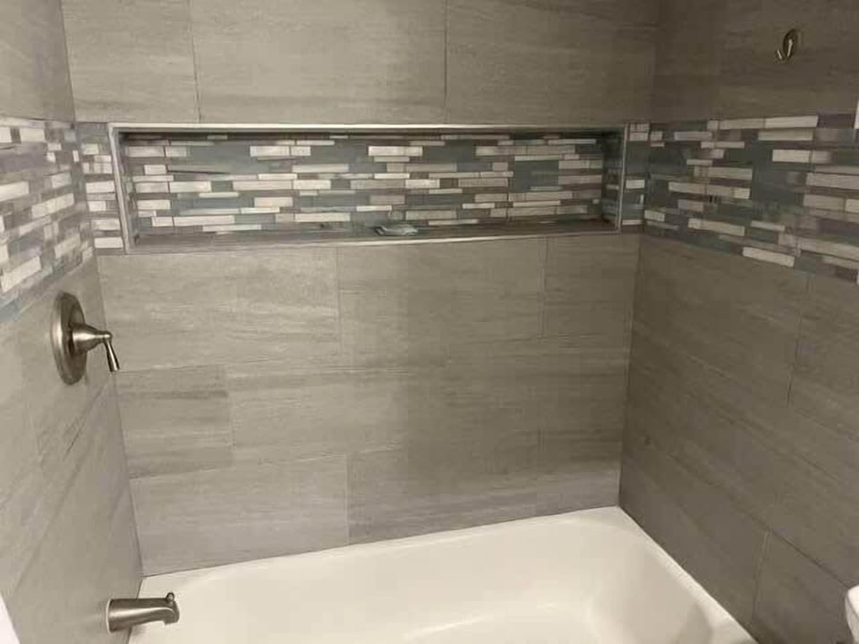 Bathroom with tub