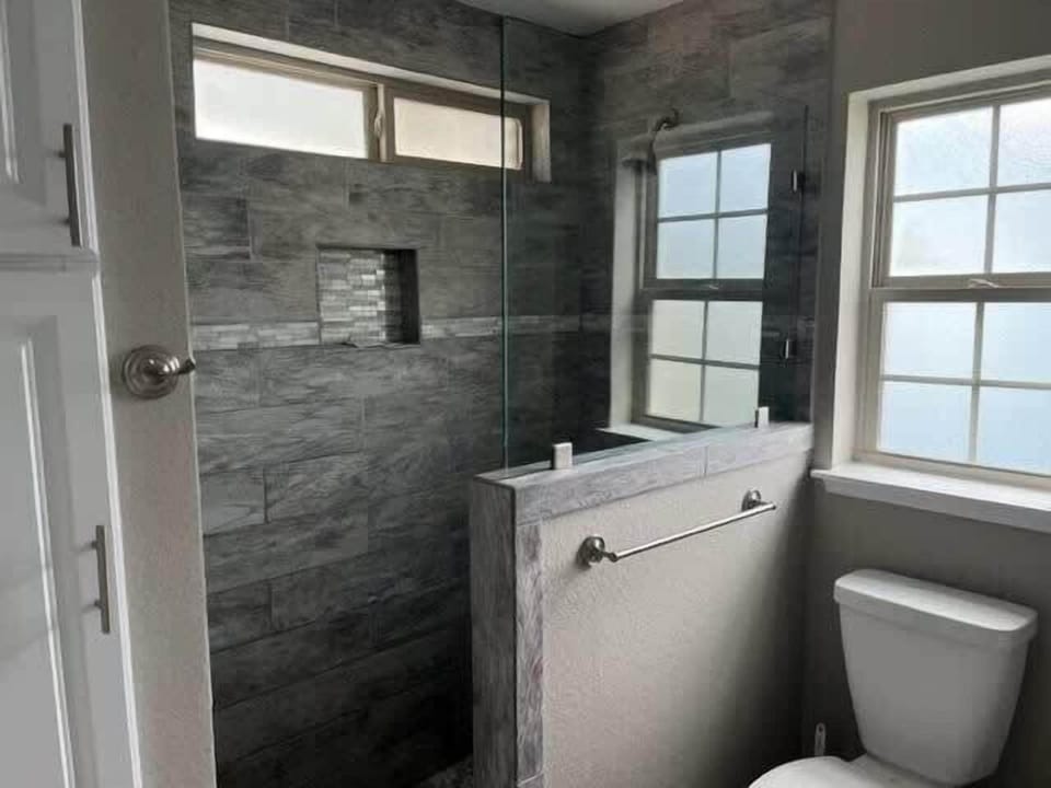 Master bath- walk in shower
