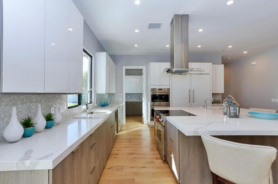 Master Kitchen 