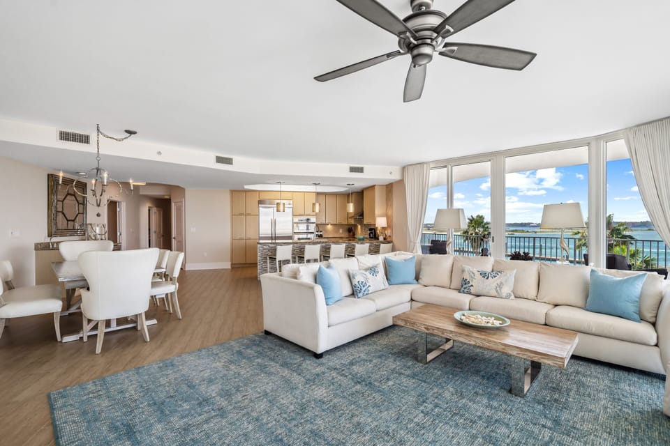 Caribe Resort C207 Living Room
