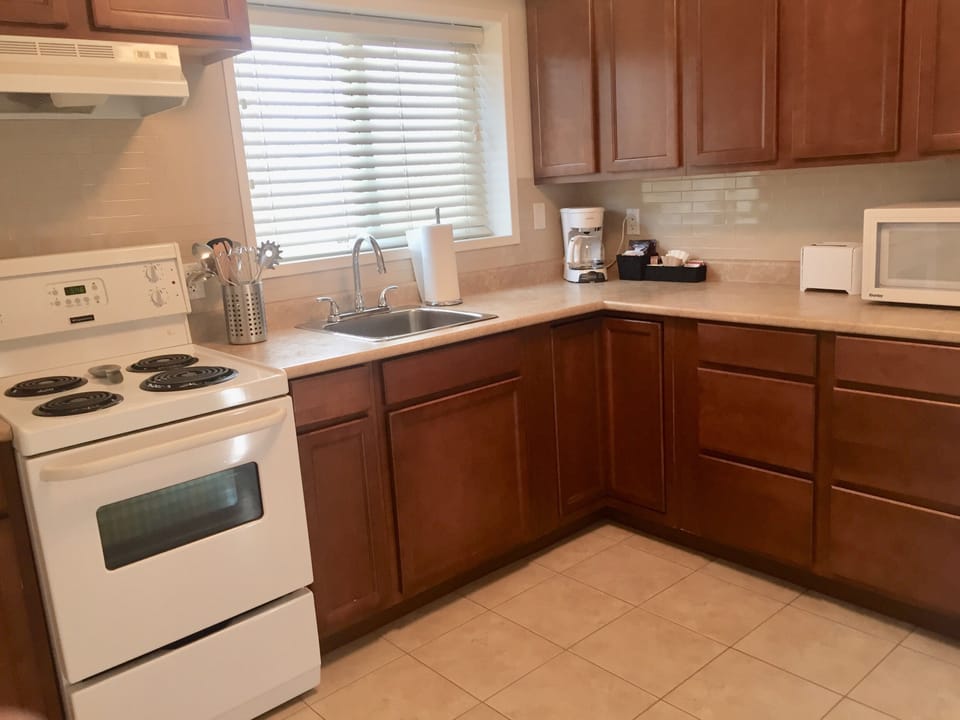 Kitchen fully equipped:  Coffee maker, toaster, microwave
