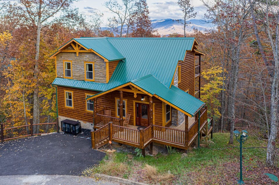 Private wooded setting
