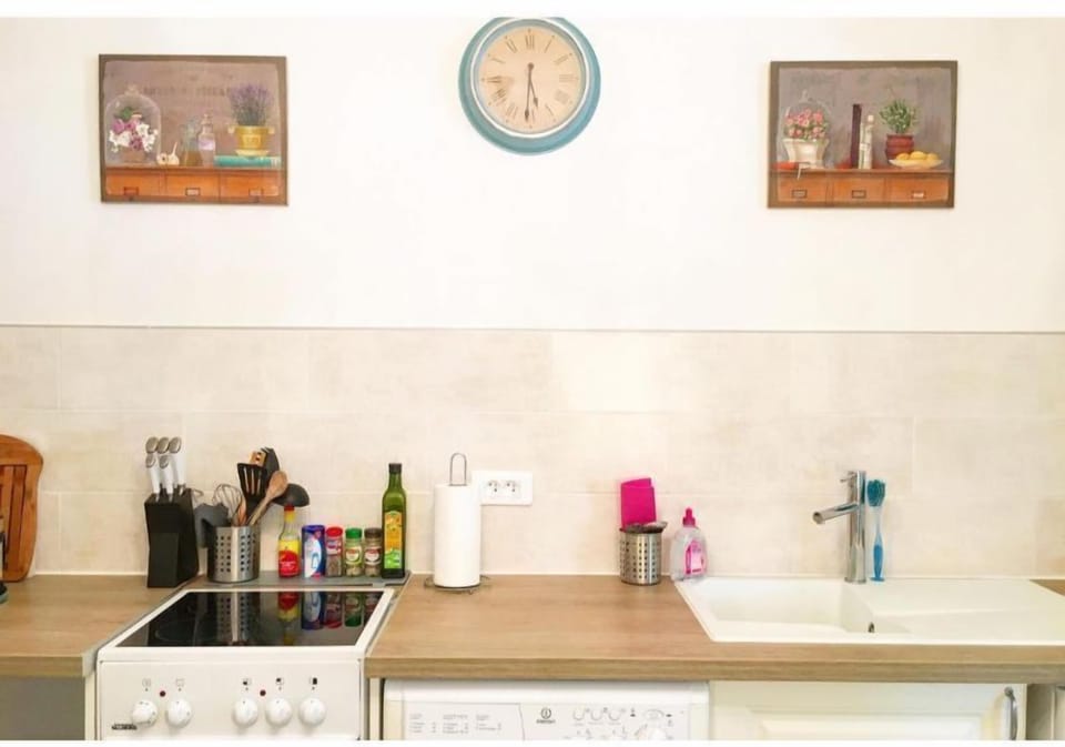 Kitchen-dining room
