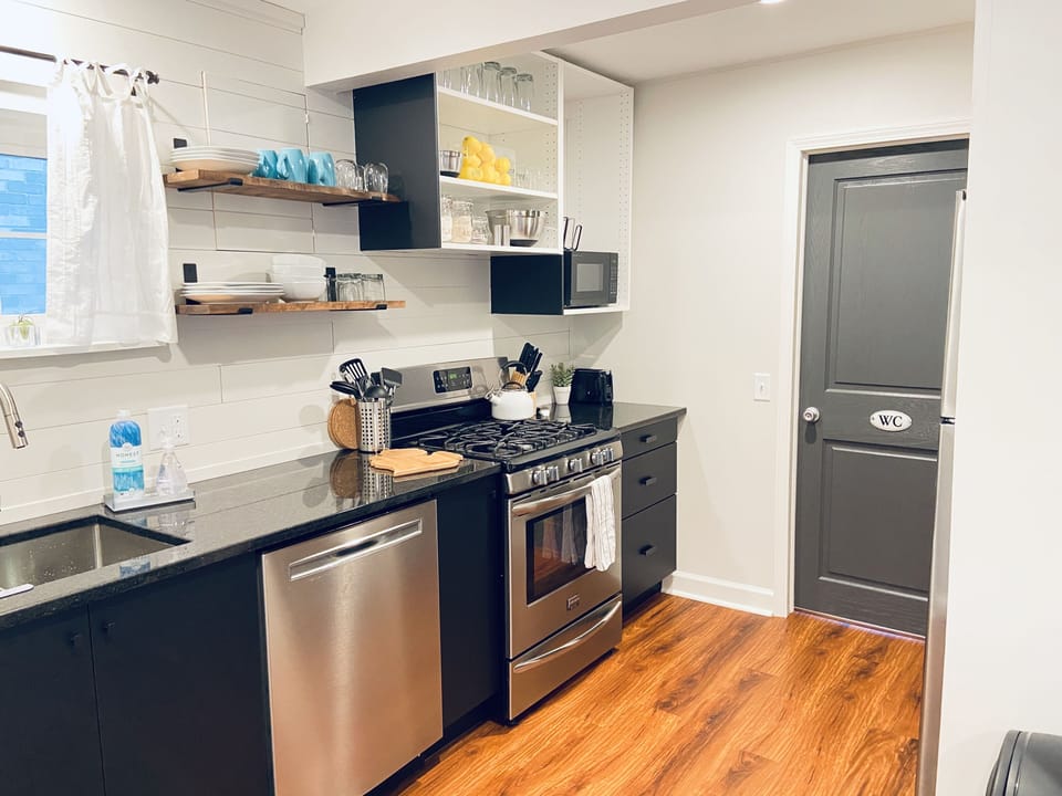 Brand new kitchen with all the cooking essentials. 
