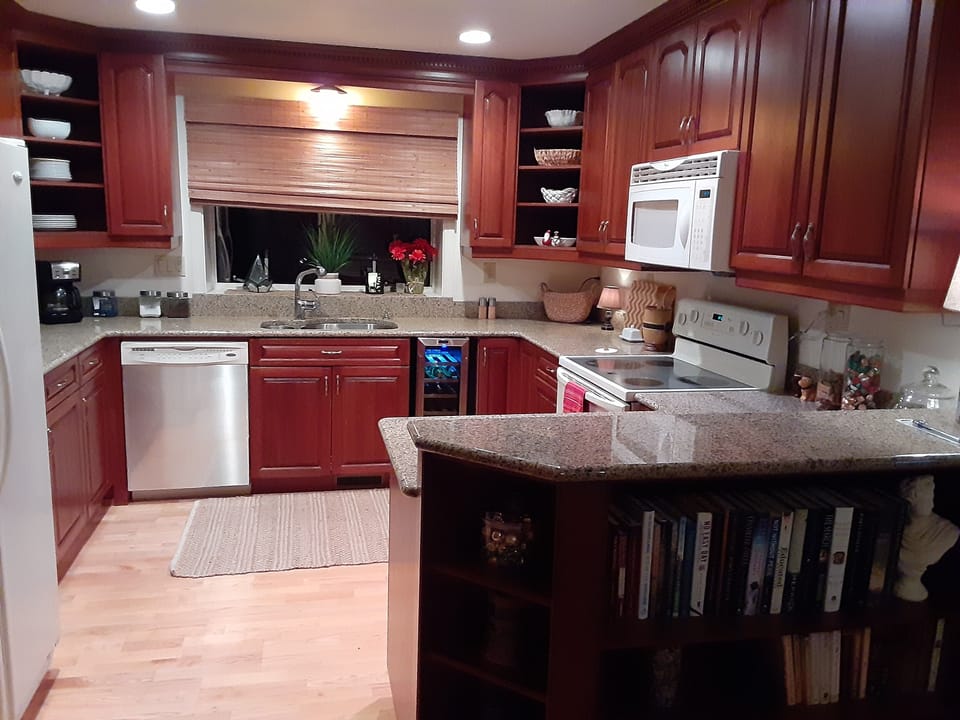 Well appointed kitchen 