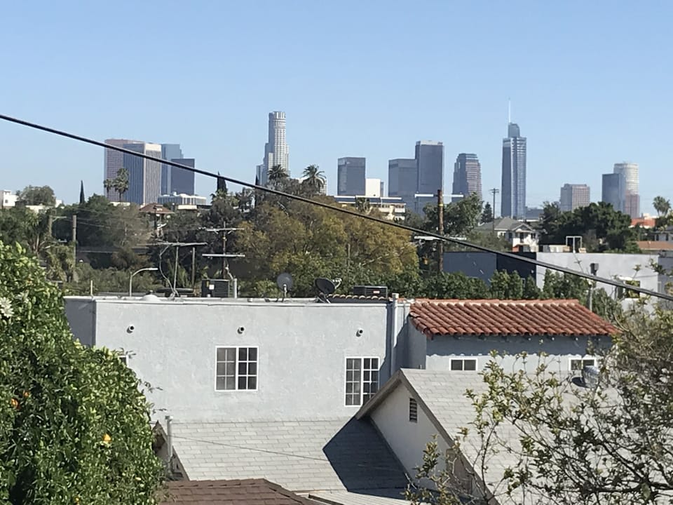 Close to Downtown LA, 5 minutes away