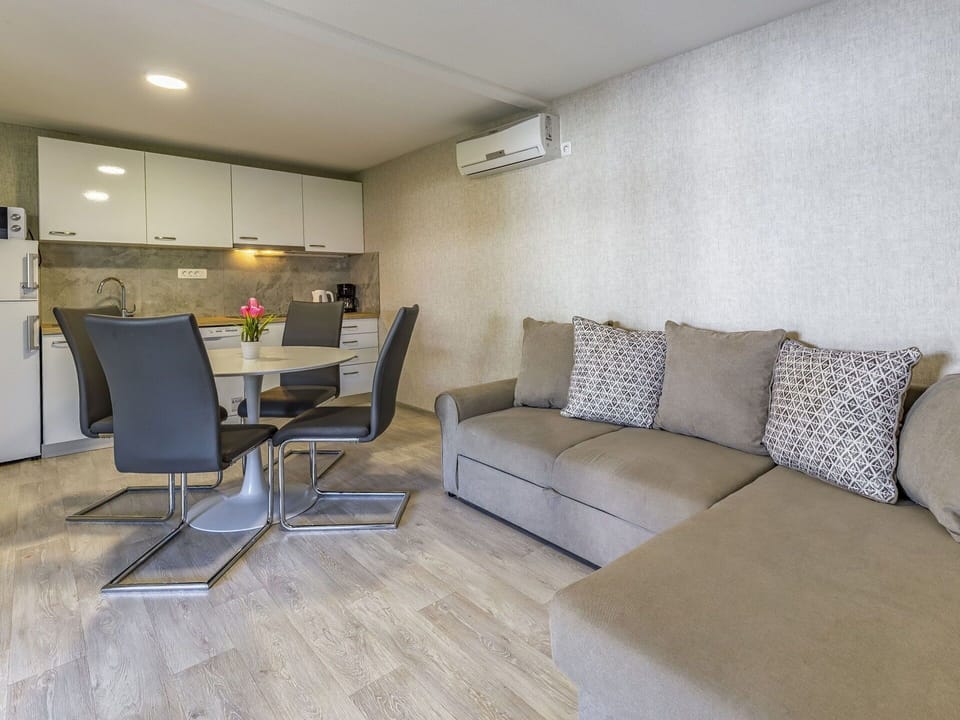 Furniture, Comfort, Couch, Table, Wood, Architecture, Chair, Interior Design, Living Room