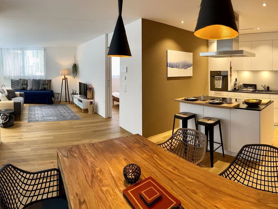 Table, Furniture, Property, Couch, Wood, Interior Design, Lighting, Chair, Floor, Flooring