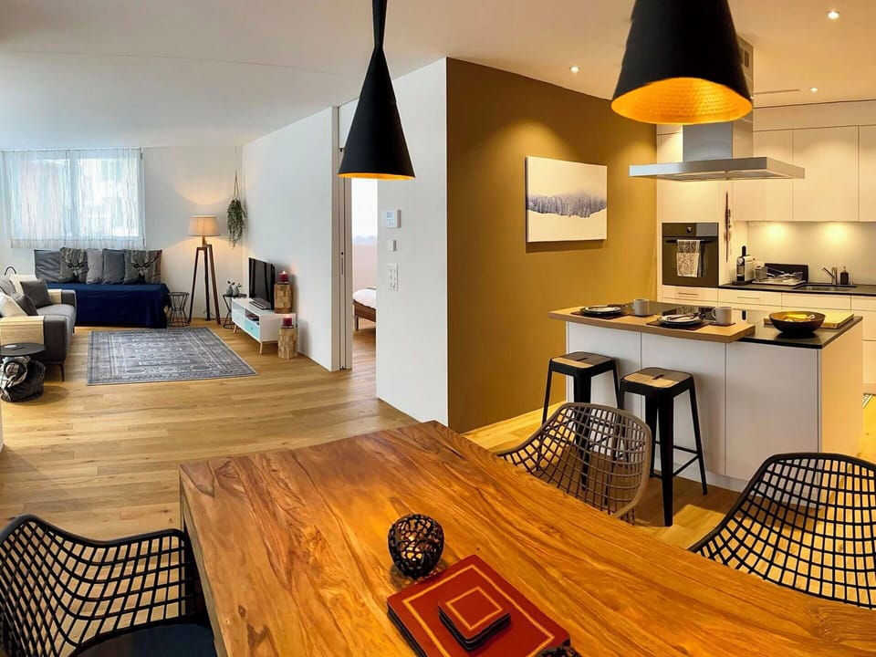 Furniture, Interior Design, Flooring, Floor, Wall, Wood, Ceiling, Room, Wood Flooring, Light Fixture