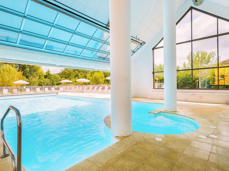 Water, Swimming Pool, Sky, Azure, Shade, Plant, Lighting, Interior Design, Architecture, Leisure