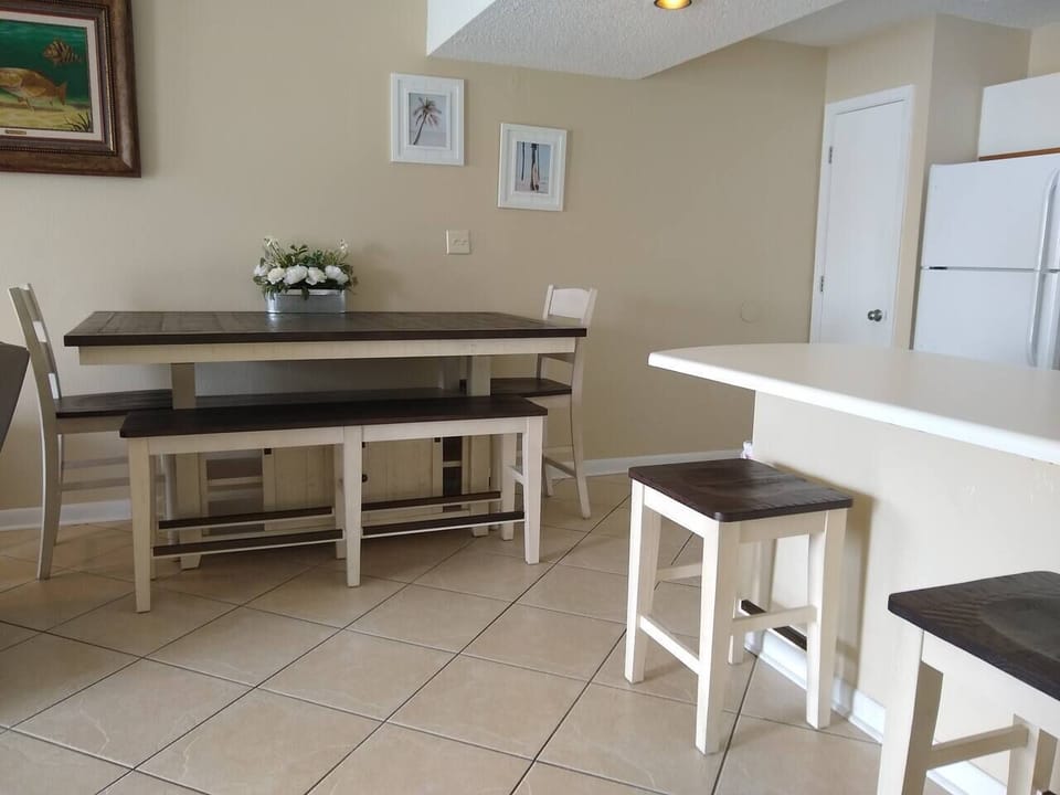 Dining furniture new in 2020