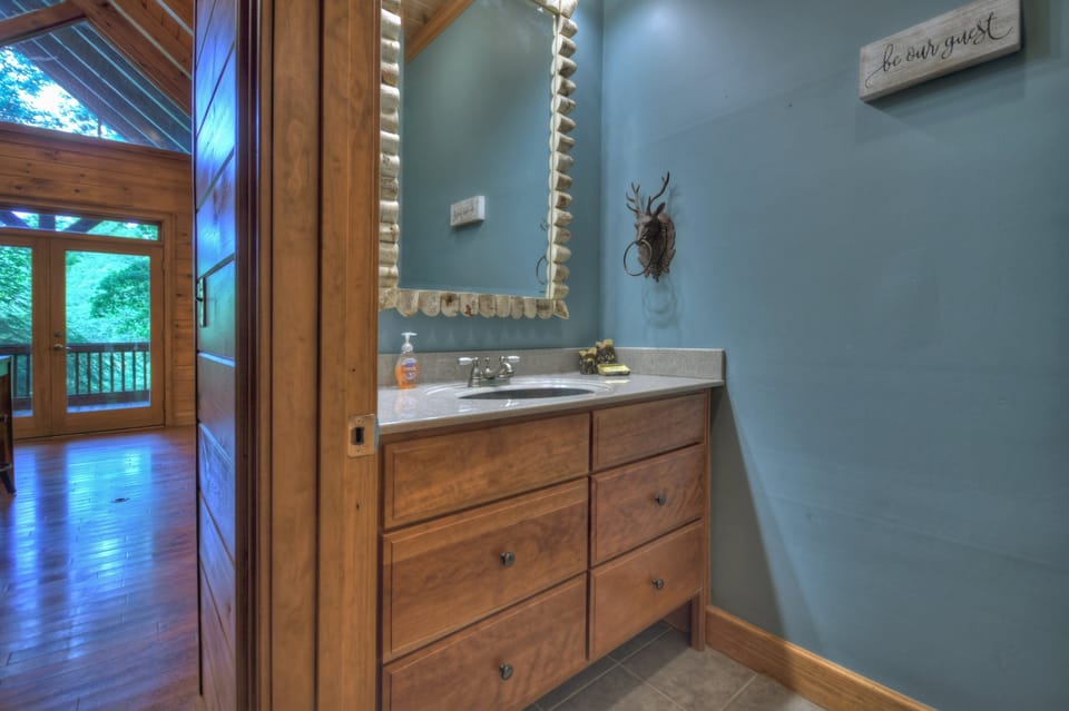 Half bathroom off of the kitchen 