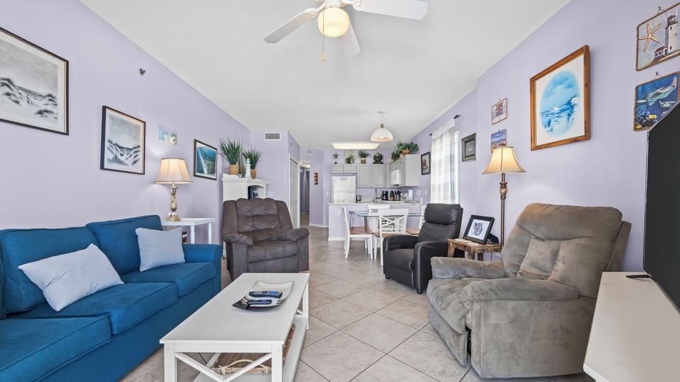 Caribbean 301 - Living area
