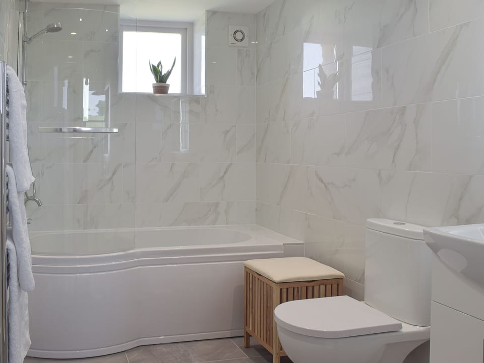 Bathroom | Bwthyn Y Bugail, Abercych, near Cardigan