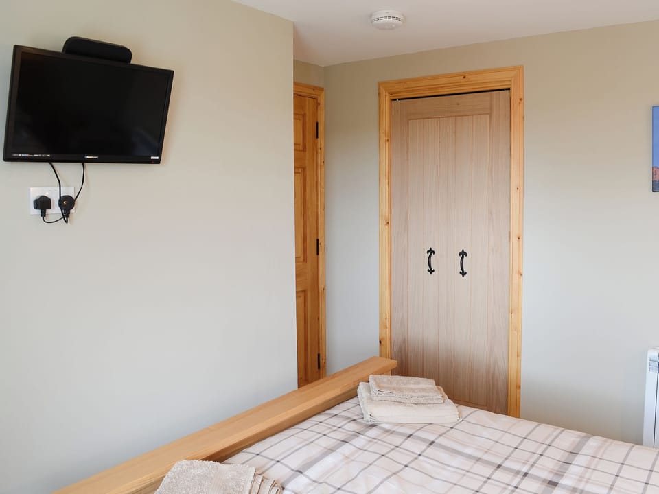 Double bedroom | Grieve&rsquo;s Cottage, Portmahomack, near Tain