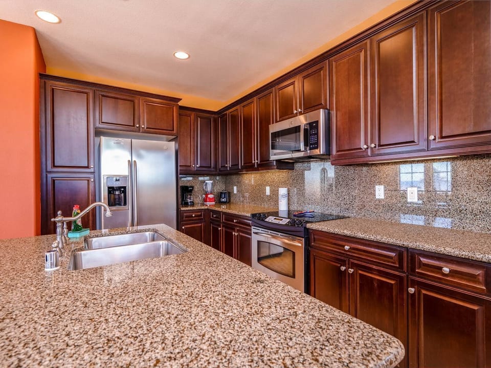 Condo 733 in El Dorado Ranch beachfront Condo in San Felipe - kitchen