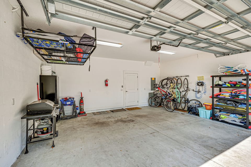 Garage | Gas Grill | Bicycles