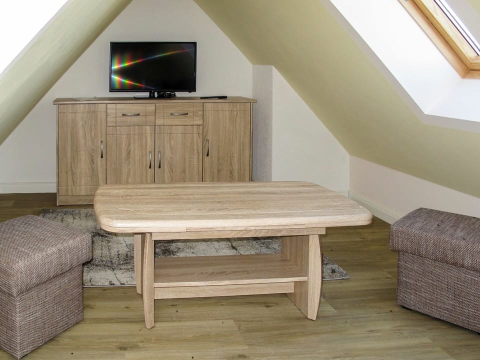 Furniture, Room, Table, Property, Interior Design, Floor, Coffee Table, Desk, House, Wood