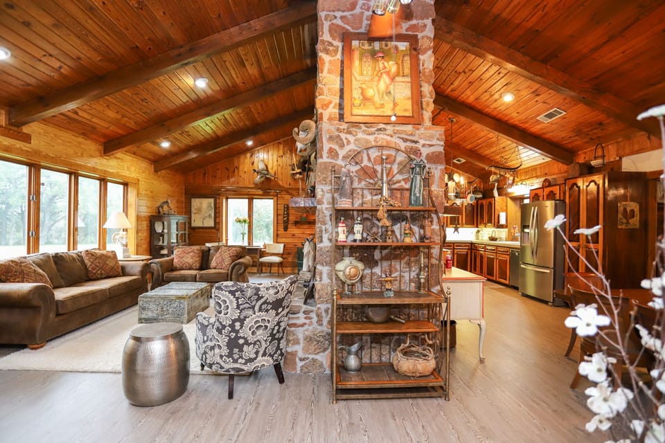 Entry to Living and kitchen area
