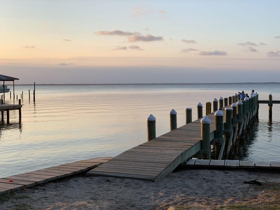Bay dock access in about a 6-minute bike ride. 