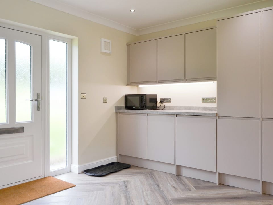 Well-equipped kitchen | Lucy&rsquo;s at the Grange - Grange Country House Holiday Cottages, Loweswater, near Cockermouth
