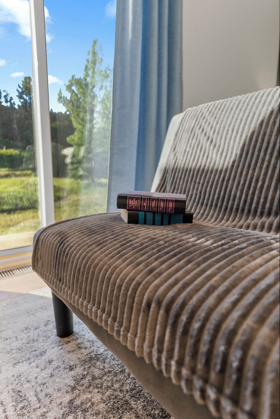 Soft lighting and cozy details create a calm sleeping environment.
