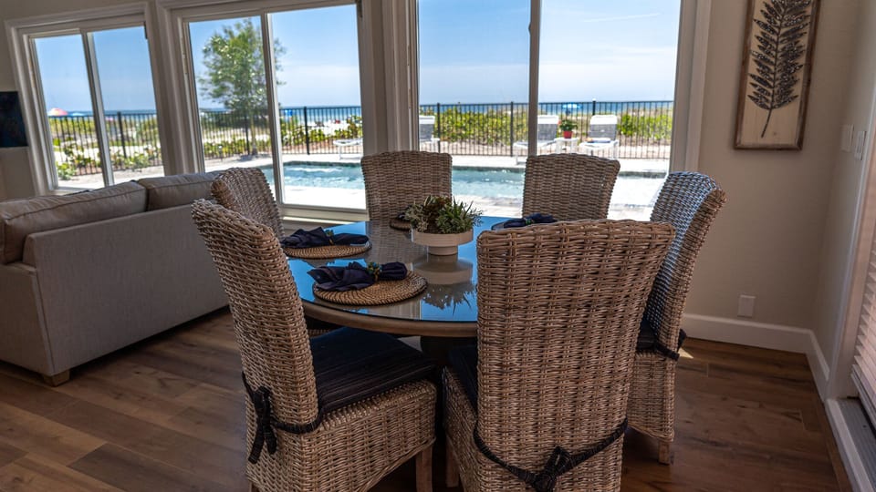 19808: The view from the dining area