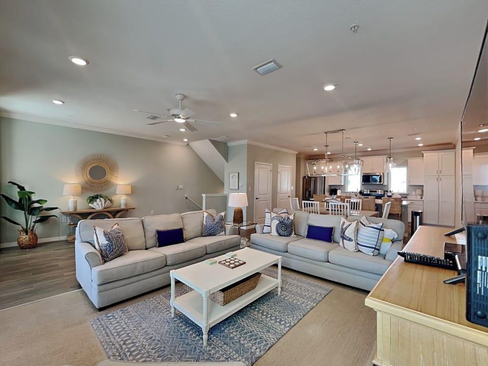 Living Area - Queen Sleeper Sofa - Second Floor