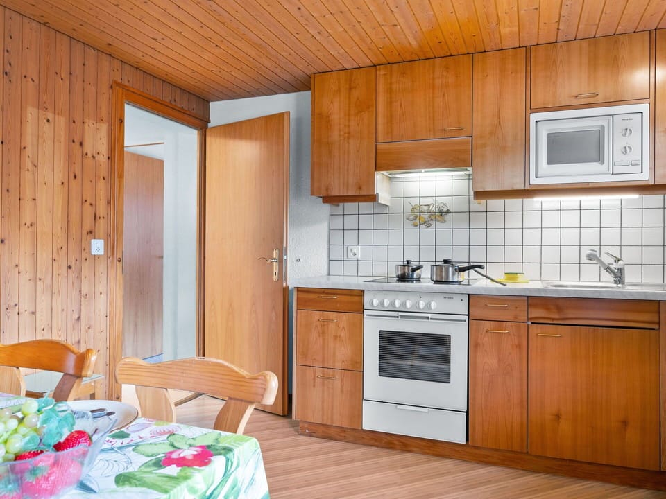Cabinetry, Furniture, Property, Countertop, Wood, Building, Kitchen Appliance, Interior Design, Kitchen, Sink