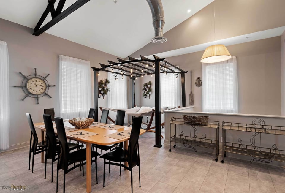 Dining Space | Dishware/Flatware