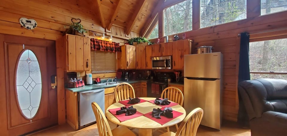 Dining Table with seating for 4