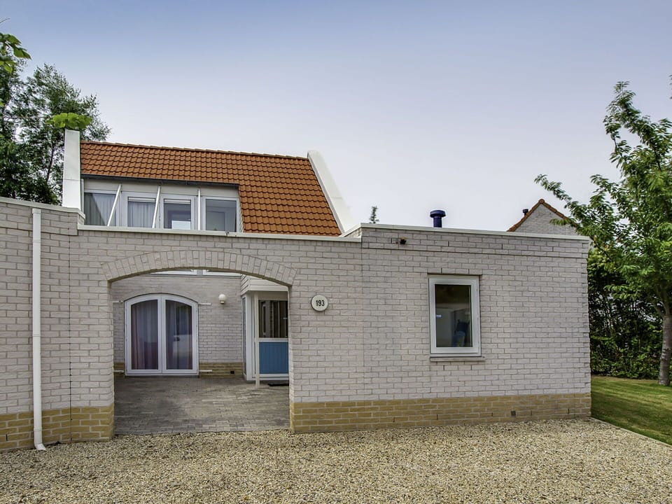 Property, House, Home, Residential Area, Building, Real Estate, Architecture, Roof, Facade, Wall