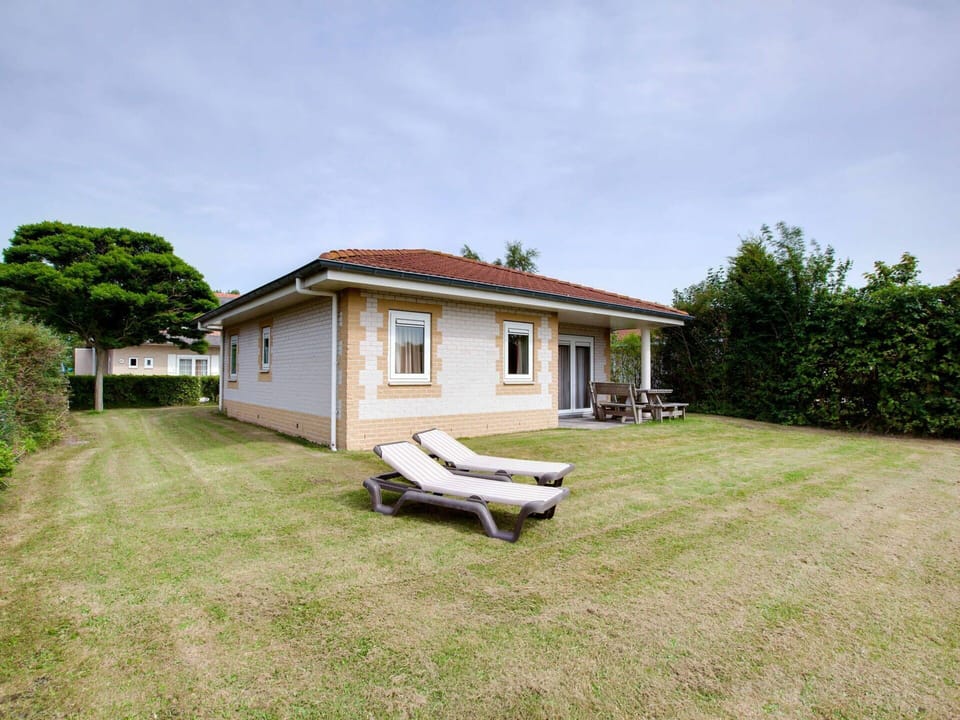 Property, House, Home, Real Estate, Cottage, Land Lot, Building, Residential Area, Yard, Grass