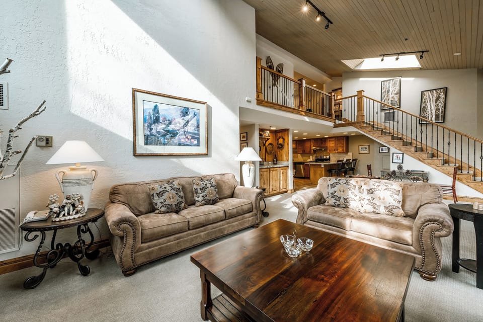Downstairs Living Area with Sleeper Sofa