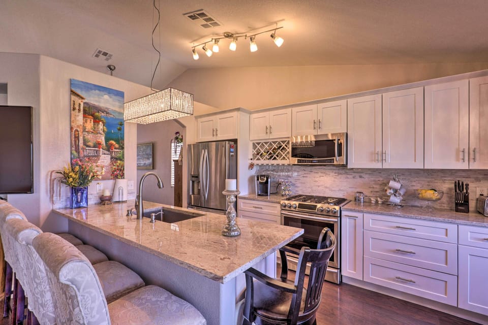 Kitchen | Blender | Coffee Maker | Toaster | Spices