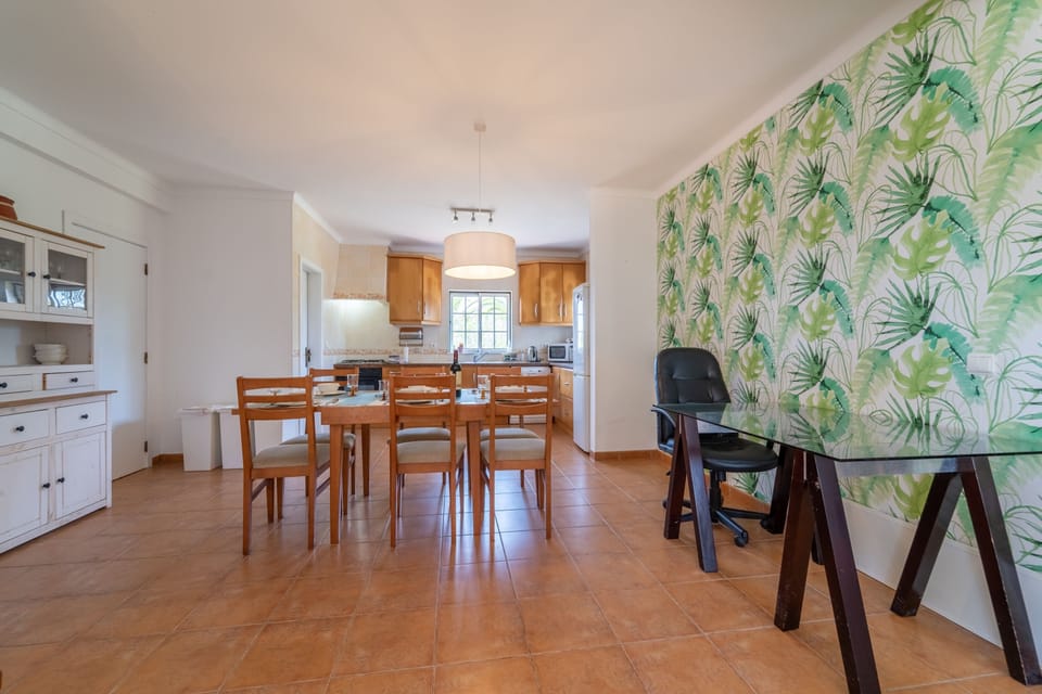 Open plan dining and kitchen area.