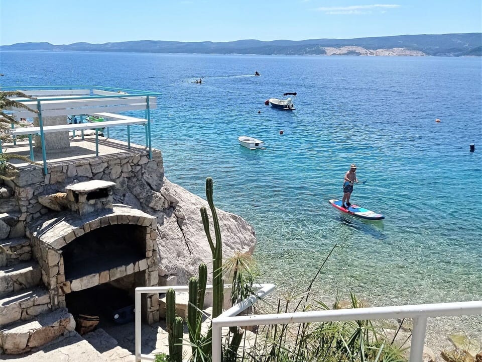 Water, Boat, Sky, Watercraft, Blue, Azure, Plant, Coastal And Oceanic Landforms, Leisure